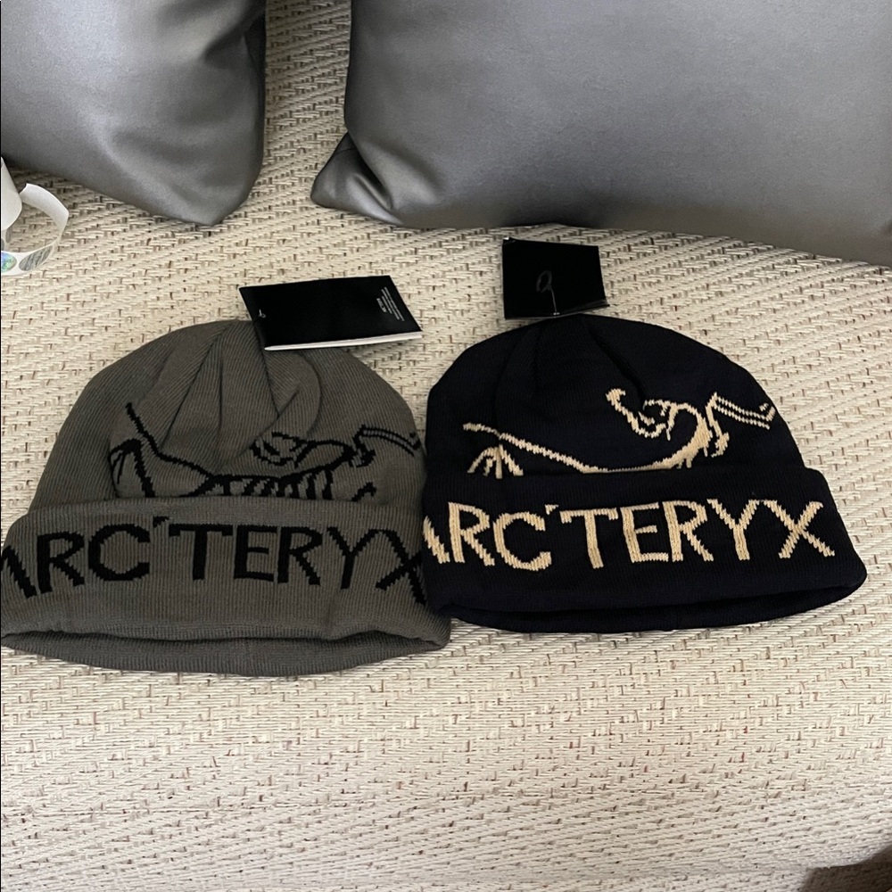 Arc'teryx Large Beanies